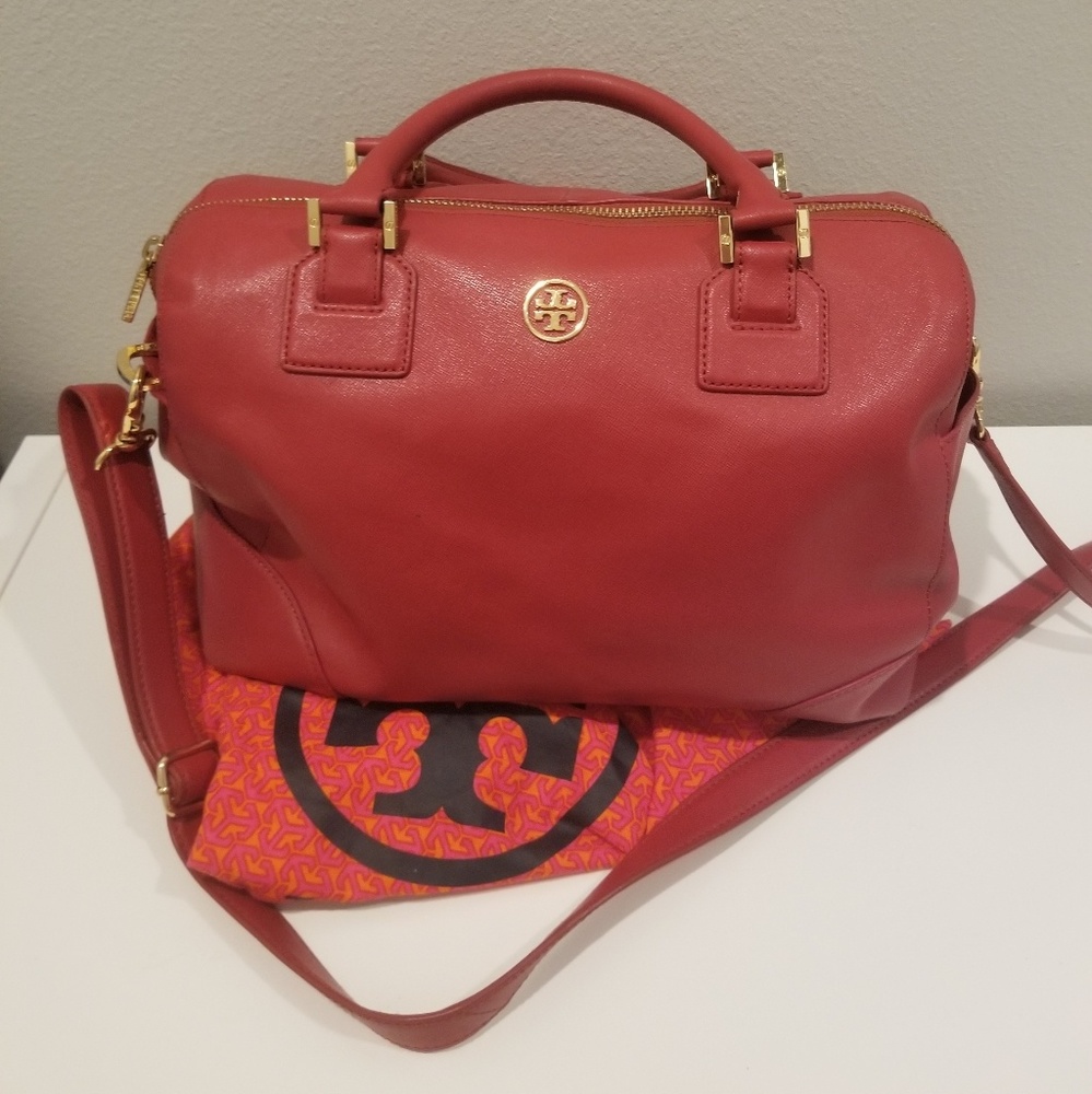 Gently used Tory Burch Saffiano bowling bag/crossb
